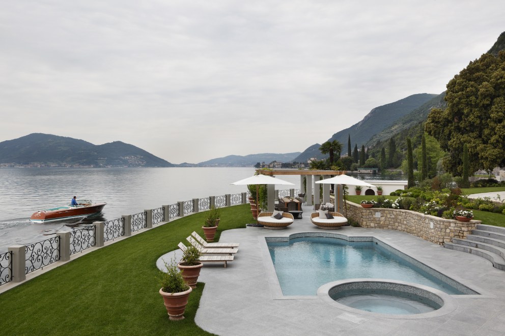 The Lakehouse, Italy | The Lake View | Interior Designers